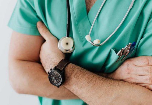 médicos en Reino Unido e Irlanda
